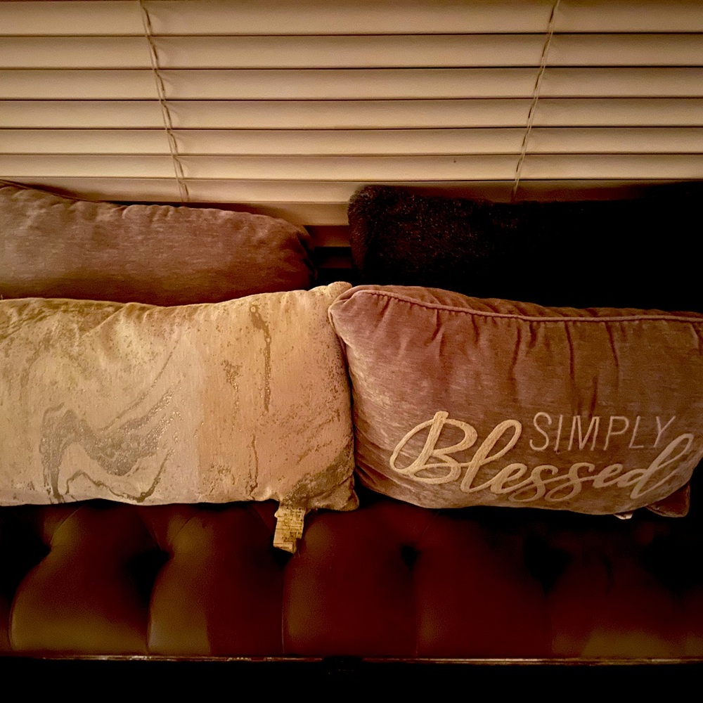 Decorative pillows